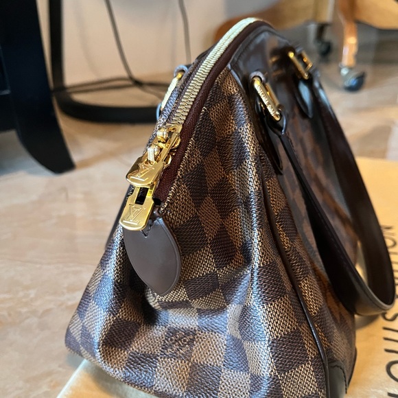 Louis Vuitton Verona Handbag Damier - Picture 4 of 11